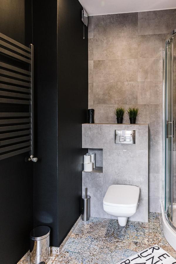 Apartament Dobre Miejsce 2 Ustrzyki Dolne Luaran gambar